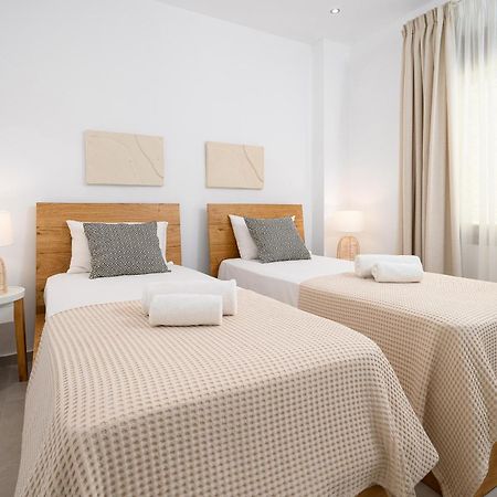 Ammokrinos Luxury Homes,150M From The Beach Kalamaki  Luaran gambar