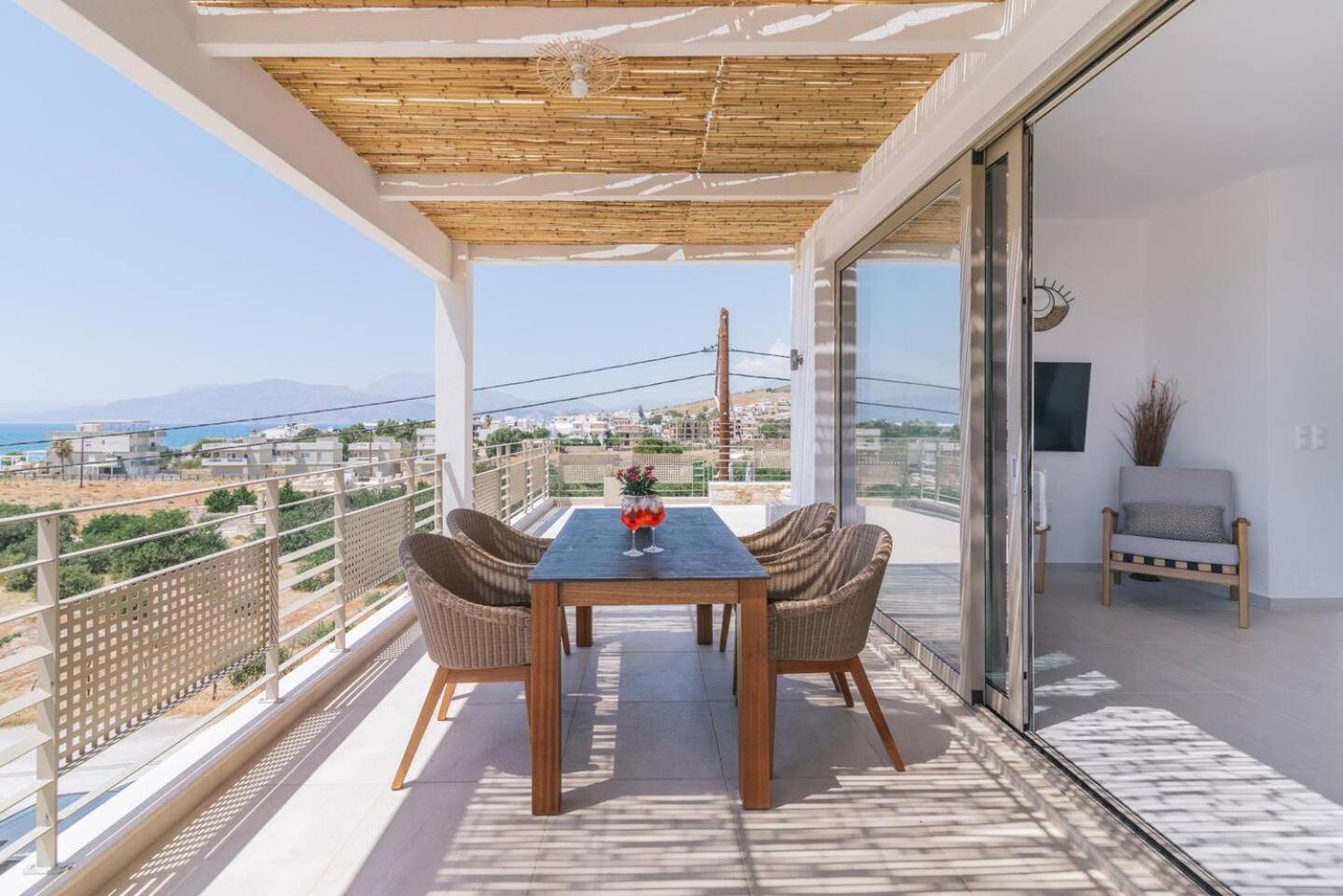 Ammokrinos Luxury Homes,150M From The Beach Kalamaki  Luaran gambar