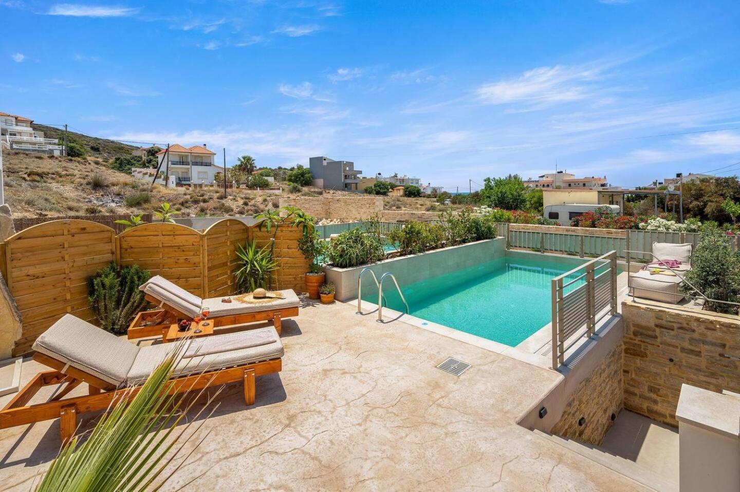 Ammokrinos Luxury Homes,150M From The Beach Kalamaki  Luaran gambar