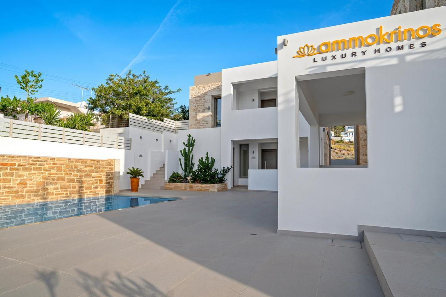 Ammokrinos Luxury Homes,150M From The Beach Kalamaki  Luaran gambar