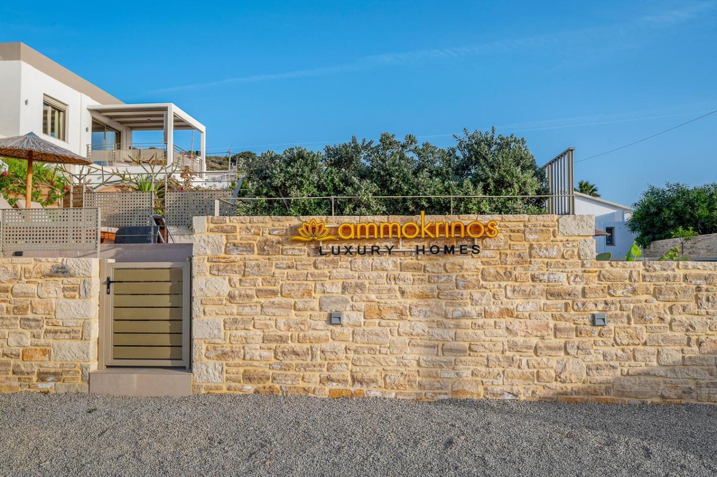Ammokrinos Luxury Homes,150M From The Beach Kalamaki  Luaran gambar